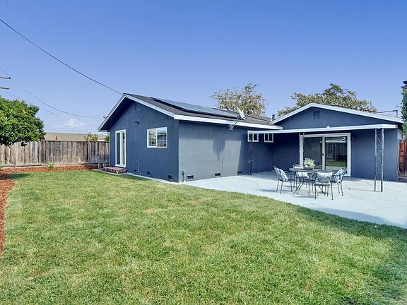 4th image of 5853 Blossom Ave