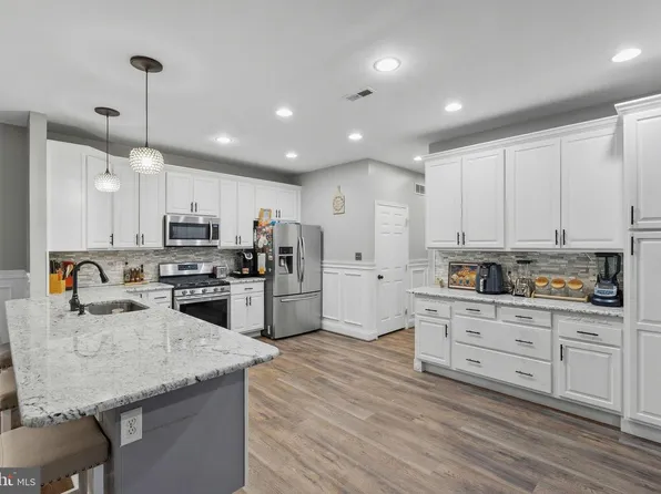 228 Wickerberry Dr, Middletown, DE 19709