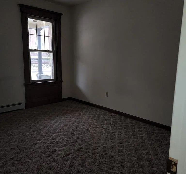 72 College Ave #1A