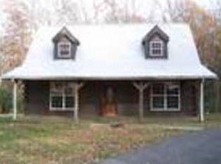 132 Cabin Village Ln #L, Hillsville, VA 24343
