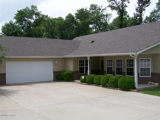 1st image of 1314 E Meadowbrook Ln