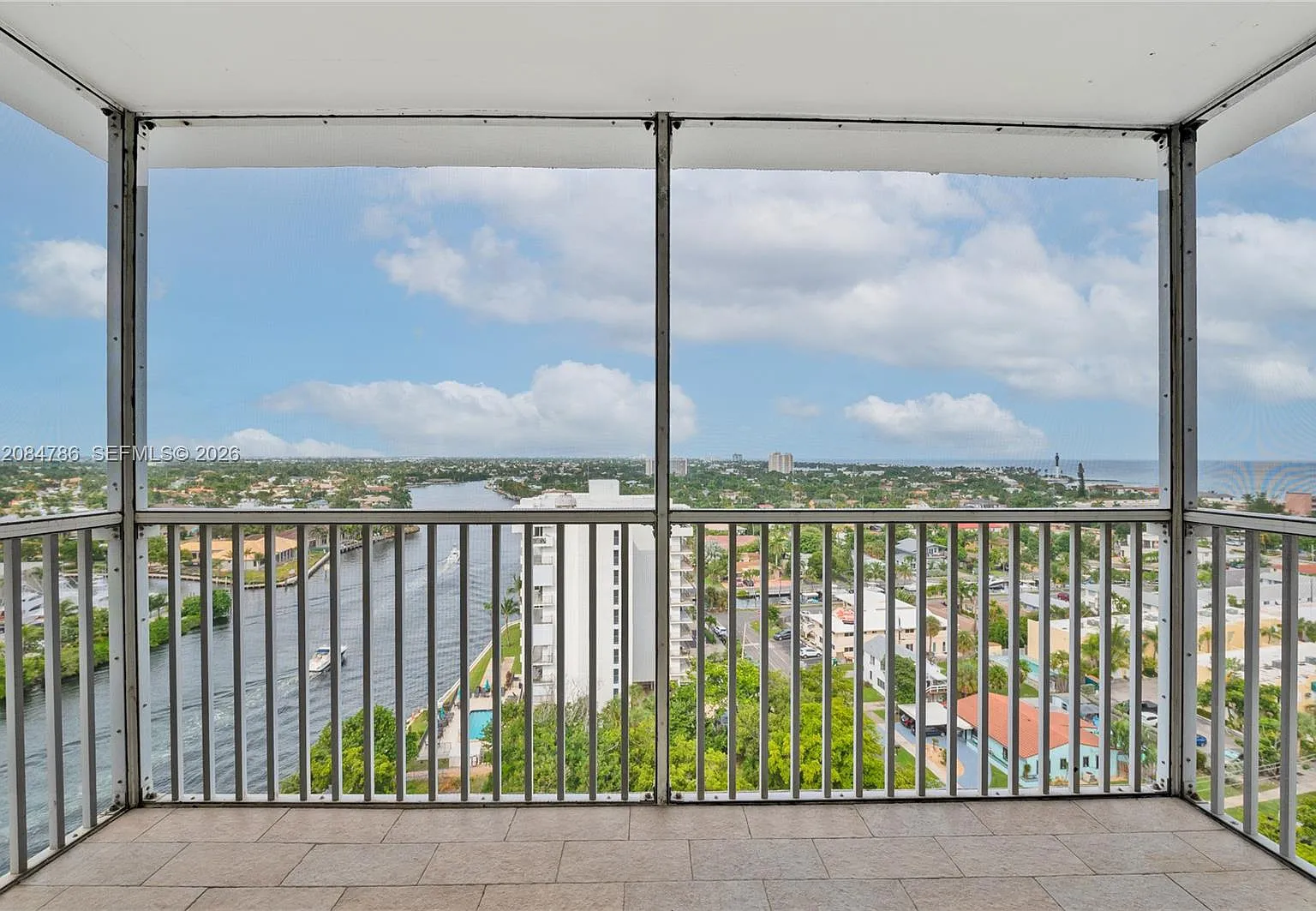 Intracoastal Tower — Photo 3