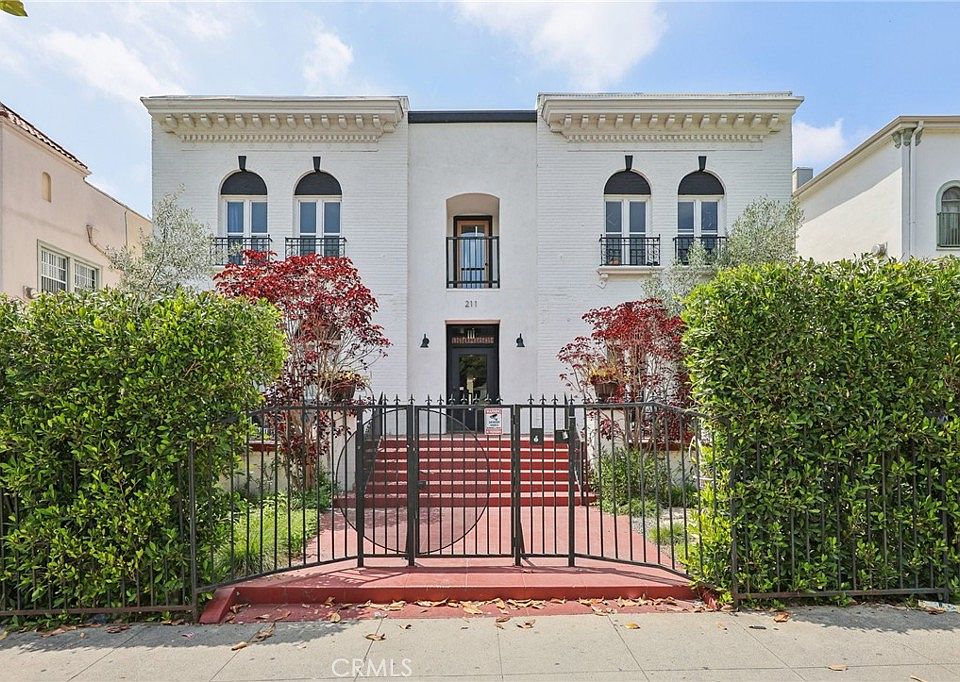 1st image of 211 S Berendo St #7
