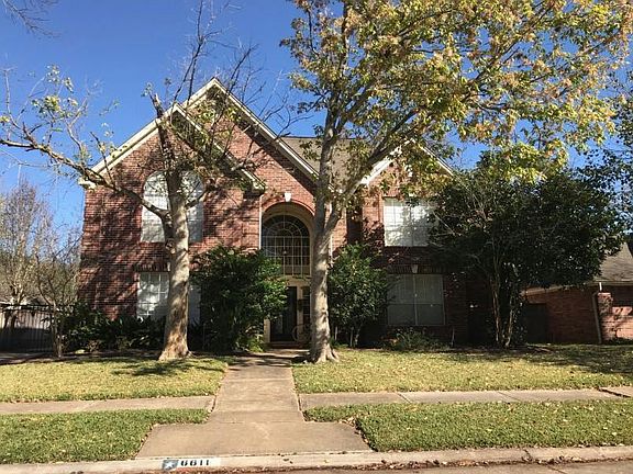 2nd image of 6611 Berrytree Ln