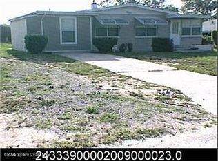 390 7th Rd SW, Vero Beach, FL 32962