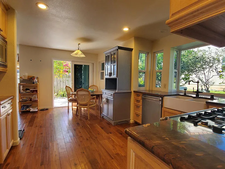 546 Cole Ranch Rd — Photo 5