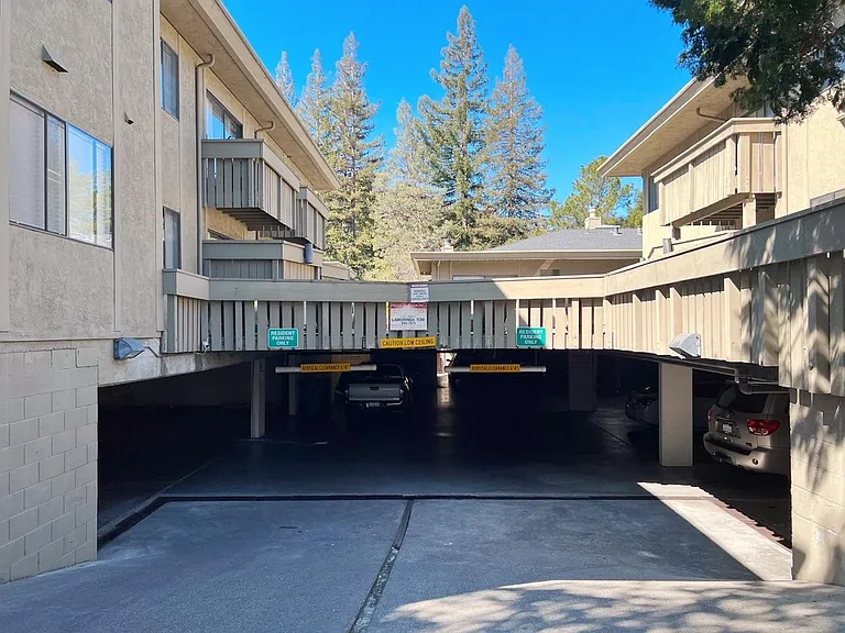 Moraga Road — Photo 27