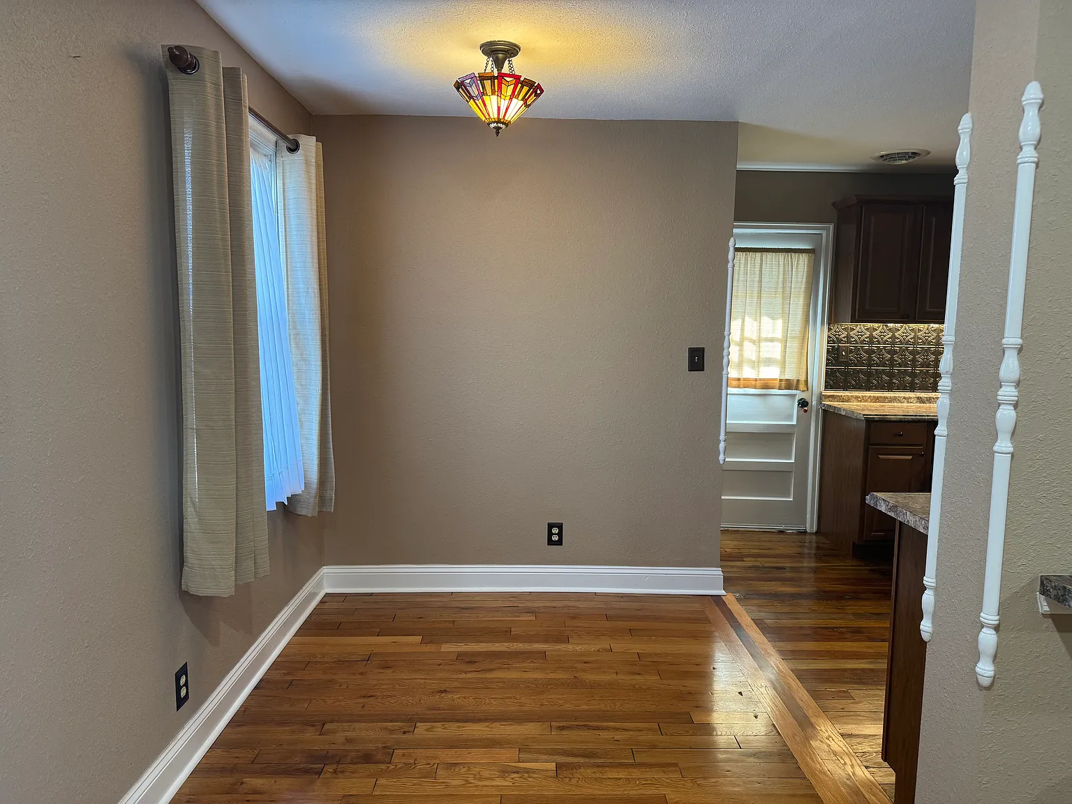 1202 Tremont Ave — Photo 3