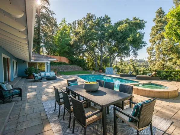 16529 Adlon Rd, Encino, CA 91436