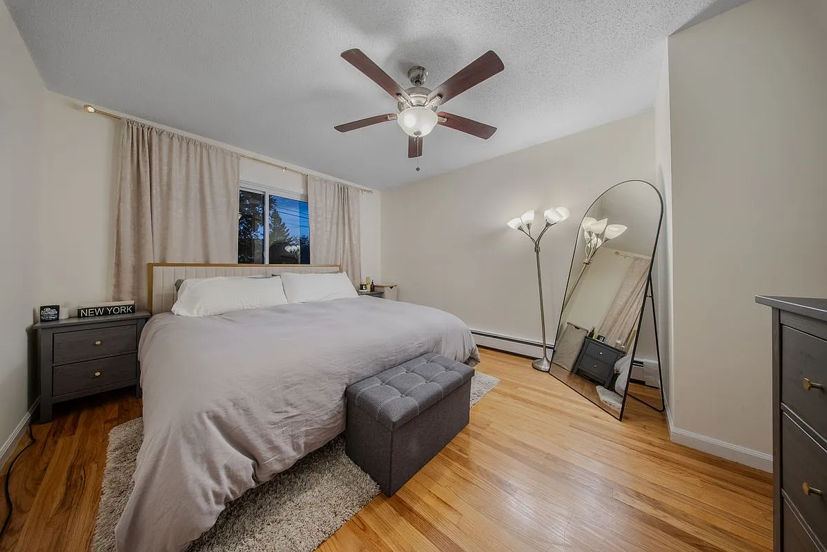 3 bed, 1.5 bath, 1680 sqft, $3,500 — Photo 4