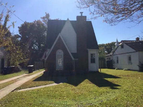 121 Charles Ave, Portsmouth, VA 23702
