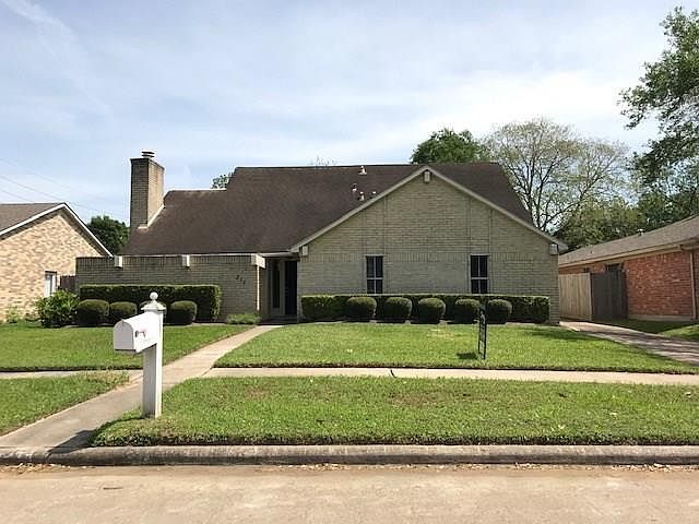 1st image of 311 Applewhite Dr