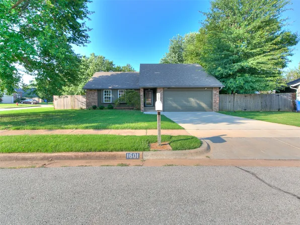1601 W Roanoke St, Broken Arrow, OK 74011
