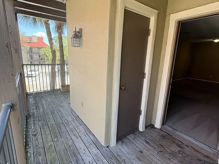 238 Afton Sq #207 — Photo 19
