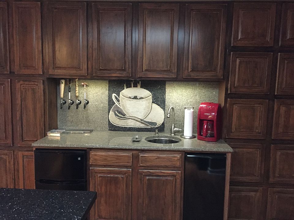 Bar in Kitchen
