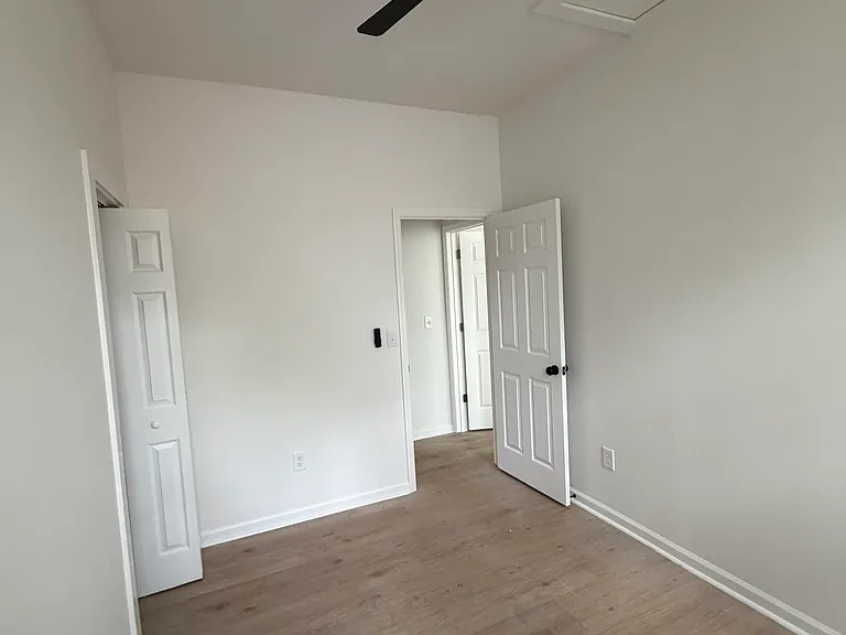 1409 Winyah St — Photo 6