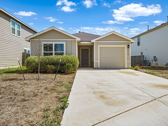 2nd image of 9510 Ranch Loop