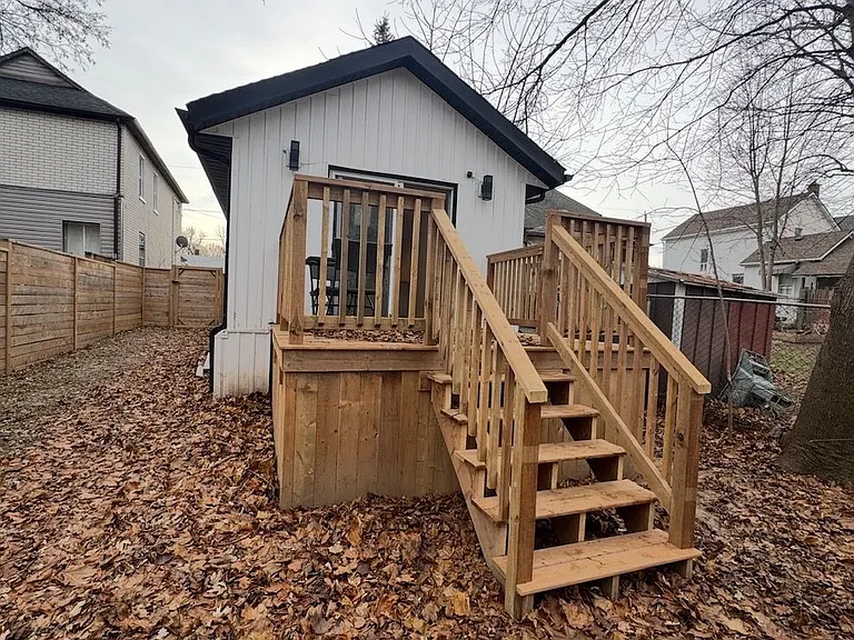 5759 Robinson St — Photo 12