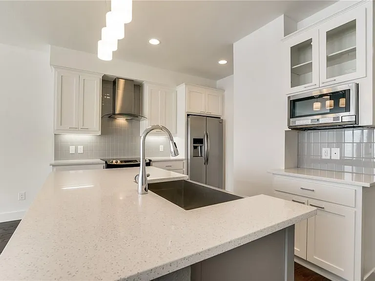 6270 Oram St #106 — Photo 7