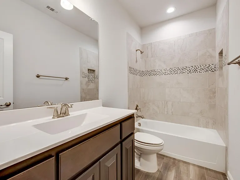 1308 Canary Ln — Photo 13
