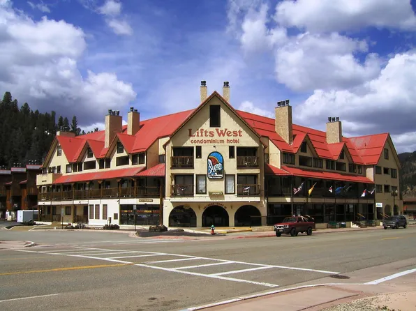 201 Main Street W #127, Red River, NM 87558