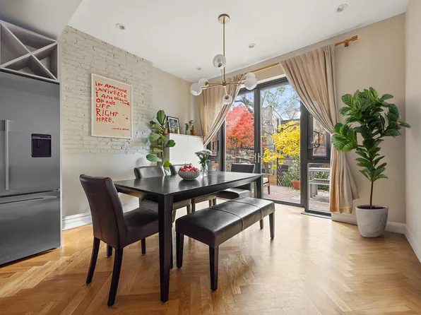 750 Hancock Street image 3 of 12