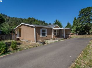 162 Union Gap Loop Rd, Oakland, OR 97462