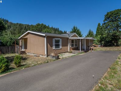 162 Union Gap Loop Rd, Oakland, OR, 97462