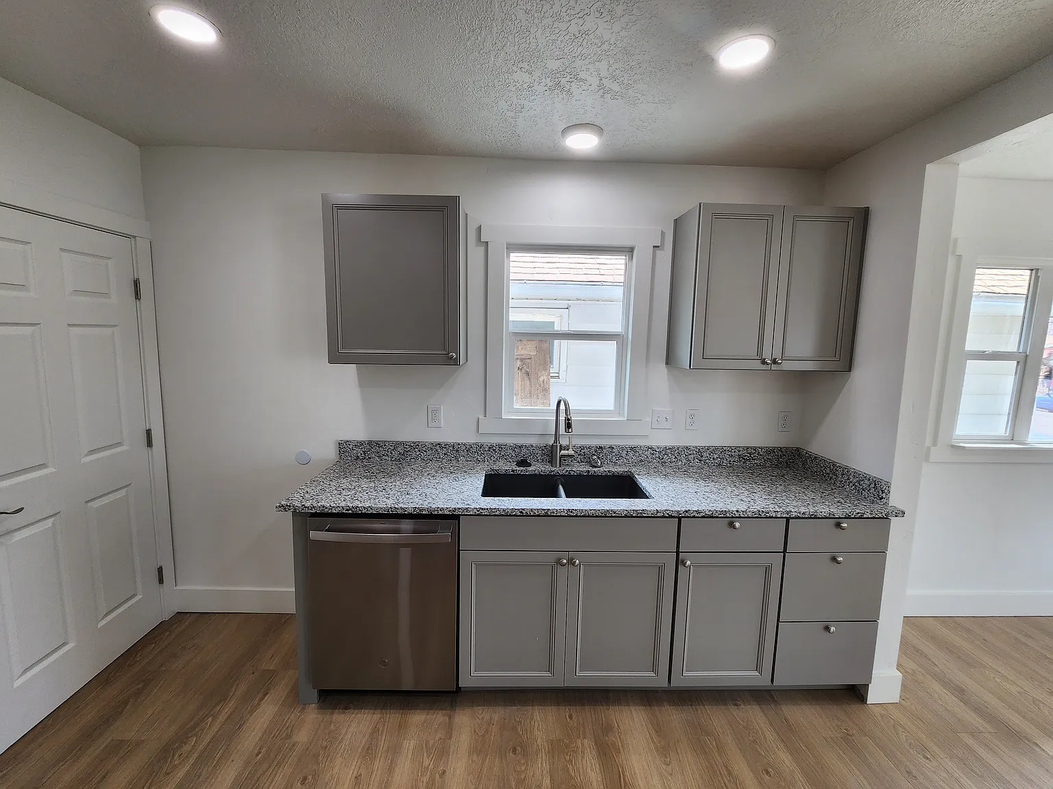 1 bed, 675 sqft, $1,675 — Photo 4