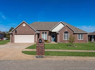 3922 Quarry Park Dr, Bartlesville, OK 74006