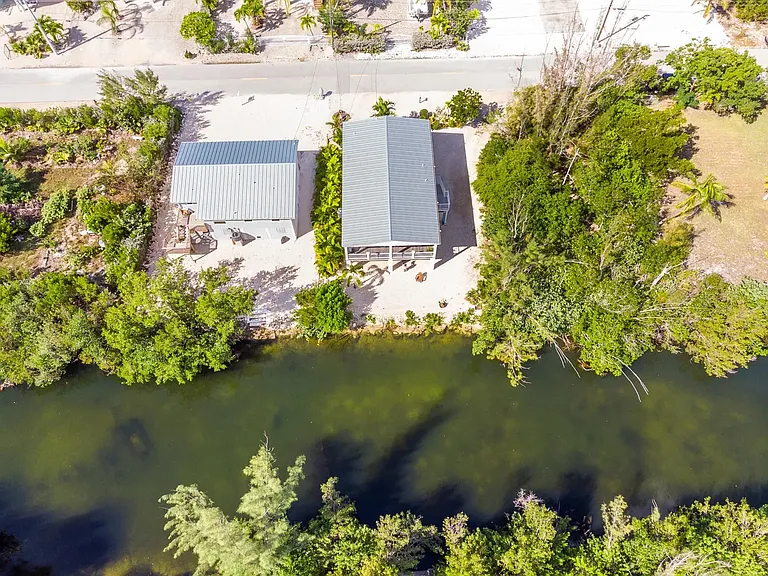 197 Lobstertail Rd — Photo 34