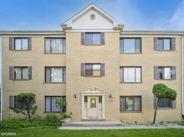 9365 Hamilton Ct APT C, Des Plaines, IL 60016