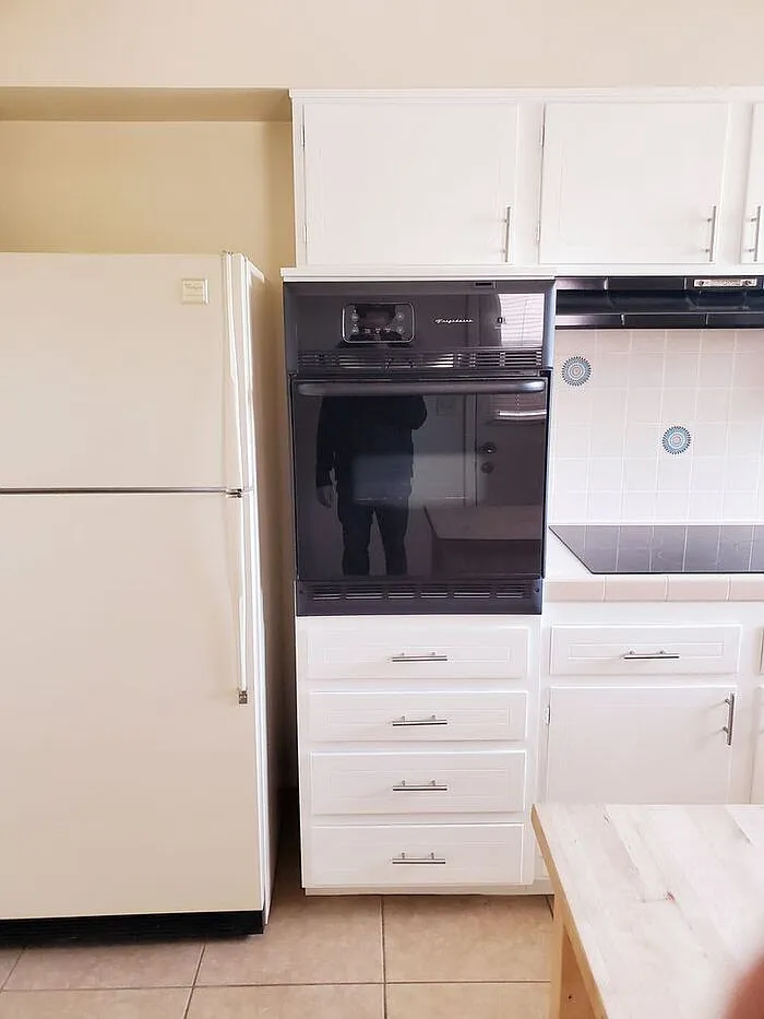 2 bed, 1.0 bath, 984 sqft, $1,425 — Photo 3