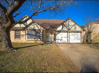 2111 Landcircle Ct, Sugar Land, TX 77478