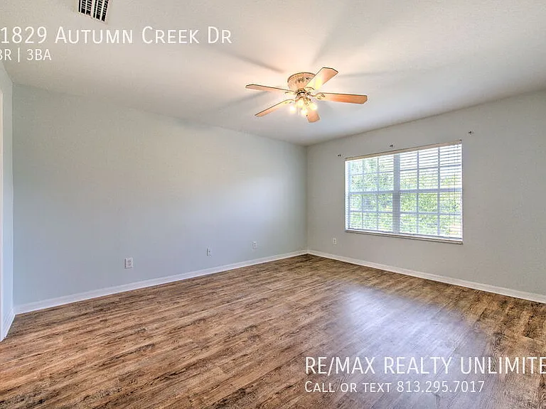 11829 Autumn Creek Dr — Photo 14
