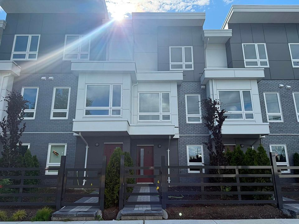 2nd image of 3033 Shell Rd #8