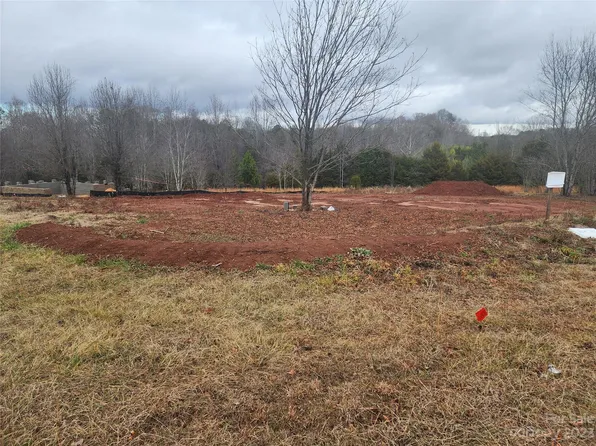 1880 Grace Ct #21, Maiden, NC 28650