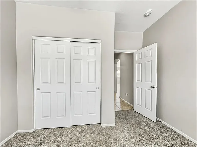 3937 S 79th Ln — Photo 6