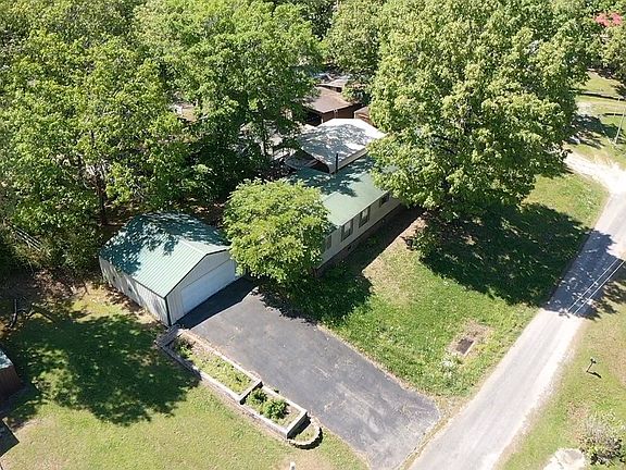 2nd image of 230 Jones Loop