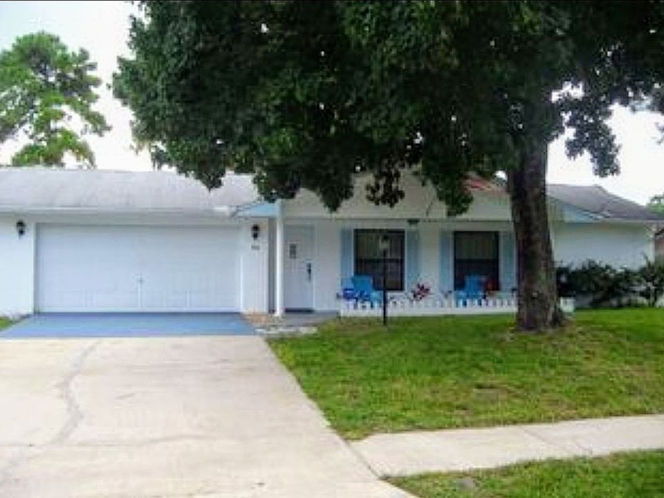 1st image of 836 Pine Forest Trl W