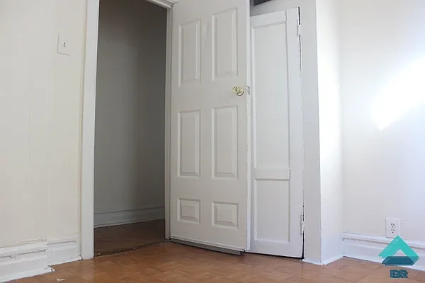 Rented by EXR | media 11