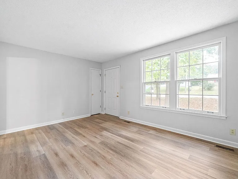 510 Aspen Dr — Photo 8