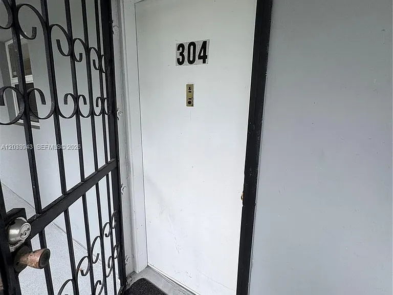645 NE 121st St #304 — Photo 15