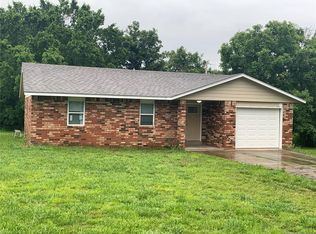 7922 N Shiloh Rd, Hulbert, OK 74441