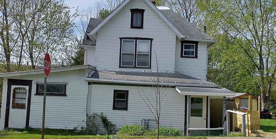 1st image of 502 Bissell Ave