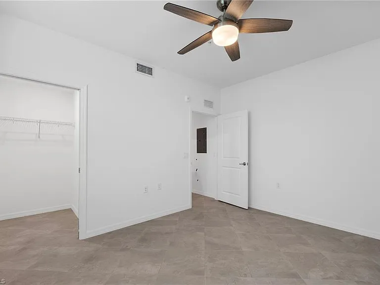 5445 Double Eagle Cir #3011 — Photo 15