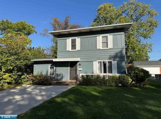 2816 4th Ave W, Hibbing, MN 55746