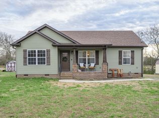 210 Sunset Blvd, Wartrace, TN 37183