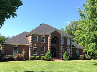 412 Autumnstone Ln, Bowling Green, KY 42103