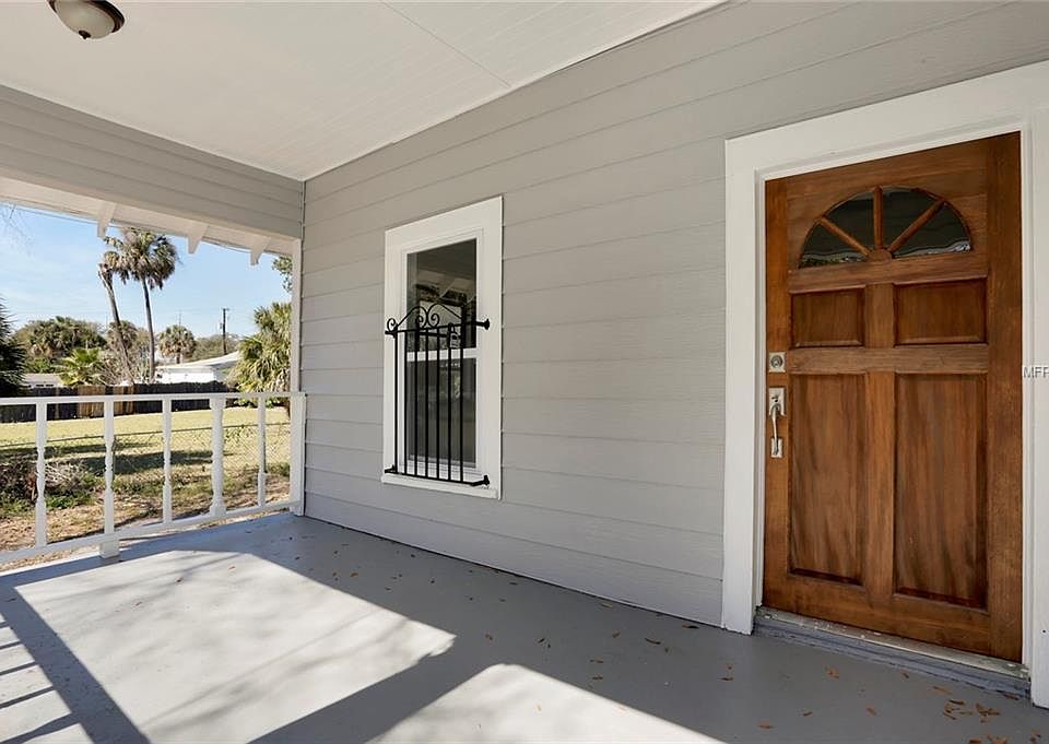 ▼ ten 2708 E 10th St, Bremerton, WA 98310 | Realtor.com®